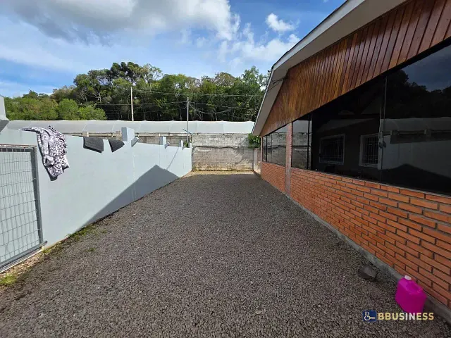 Chácara 5 quartos e 3 banheiros, à venda, no bairro Santa Lúcia do Piaí em Caxias do Sul