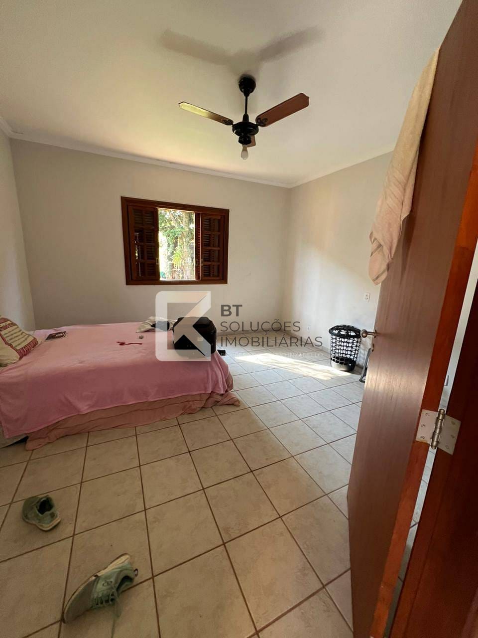 Chácara, 6 quartos, 3000 m² - Foto 32