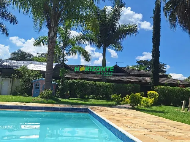 Chácara com 13000m² 8 quartos e 8 banheiros, à venda, no bairro Cachoeira em Santa Branca