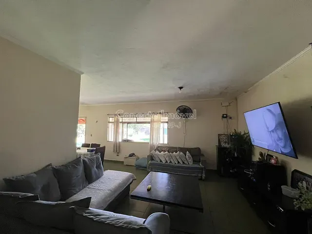 Chácara com 5556m² 4 quartos e 3 banheiros, à venda, no bairro Santo Antônio em Holambra