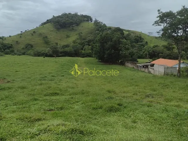 Chácara com 25150m², à venda, no bairro Registro em Taubaté