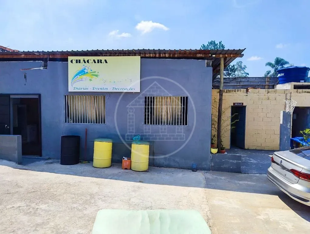 Sítio, 2 quartos, 2000 m² - Foto 1