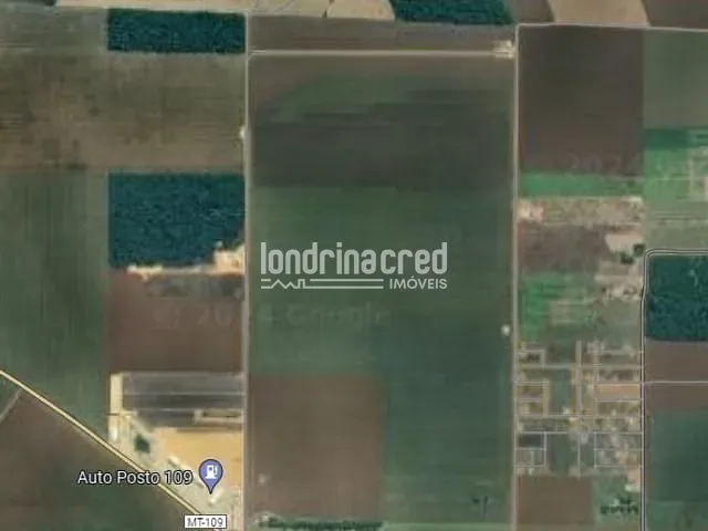 Terreno com 1110000m², à venda, no bairro Centro em Querência