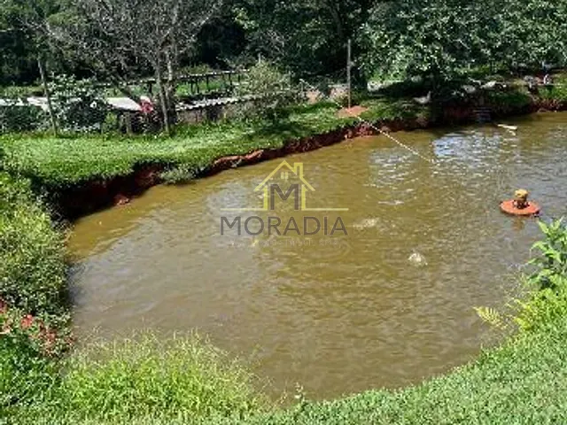 Chácara com 11000m² 3 quartos e 2 banheiros, à venda, no bairro rodovia em Arceburgo