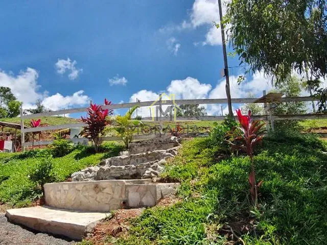 Chácara com 11000m² 3 quartos e 2 banheiros, à venda, no bairro rodovia em Arceburgo