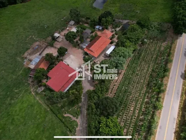 Chácara com 96800m² 3 quartos e 1 banheiro, à venda, no bairro Zona Rural em Andradas