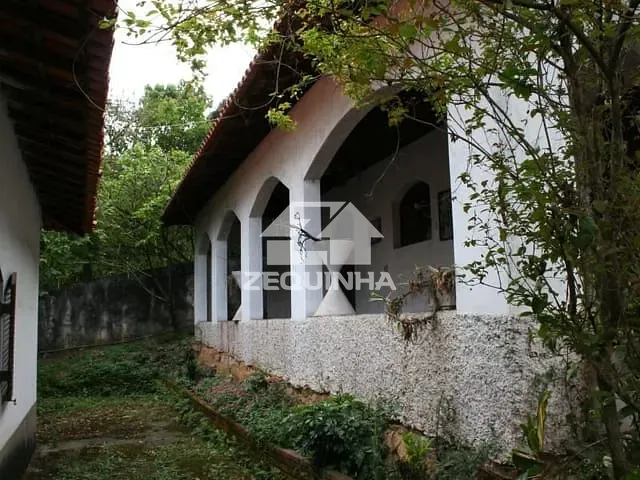 Chácara com 2000m² 4 quartos e 6 banheiros, à venda, no bairro Tres Montanhas em Osasco