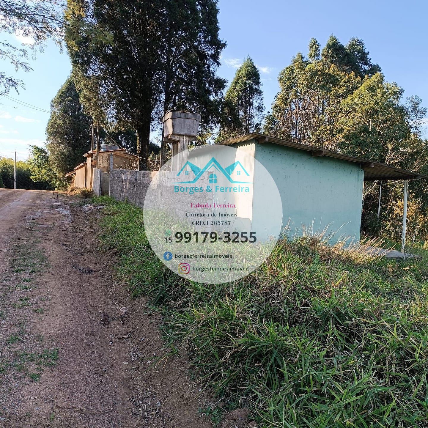 Chácara à venda com 2 quartos, 1500m² - Foto 2