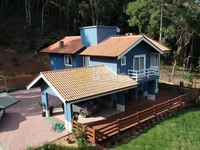 Chácara com 33000m² 4 quartos e 2 banheiros, à venda, no bairro Salto em Campo Alegre