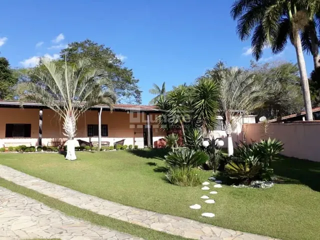 Chácara com 1770m² 2 quartos e 3 banheiros, à venda, no bairro Pomar do Carmo em Biritiba-Mirim