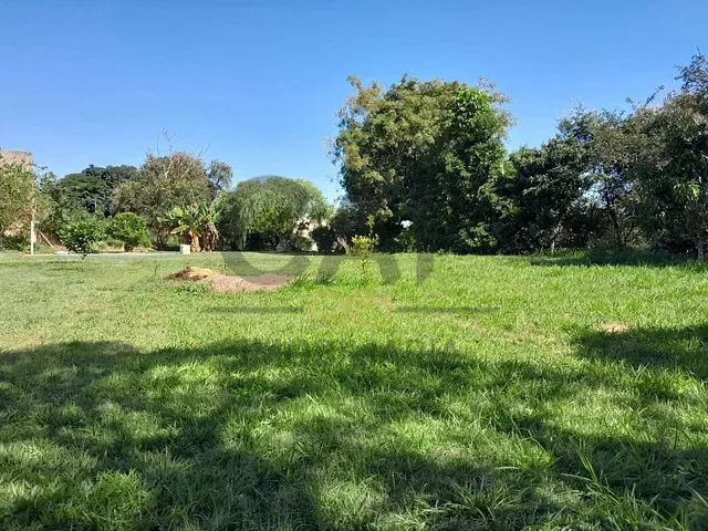 Chácara com 1150m², à venda, no bairro Pinhalzinho em Holambra