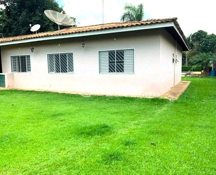 Chácara, 4 quartos, 3600 m² - Foto 3