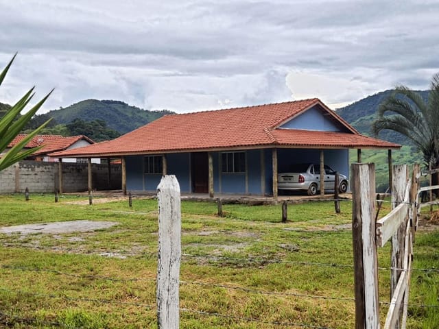 Foto do Chácara - Chácara à venda 2 Quartos, 1 Suite, 1465M², Zona Rural, Maria da Fé - MG | MOHALLEM e LOPES CORRETAGEM E ADMINISTRACAO DE IMOVEIS LTDA