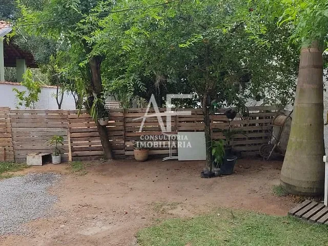 Chácara com 880m² 4 quartos e 2 banheiros, à venda, no bairro Jardim Paulista em Taubaté