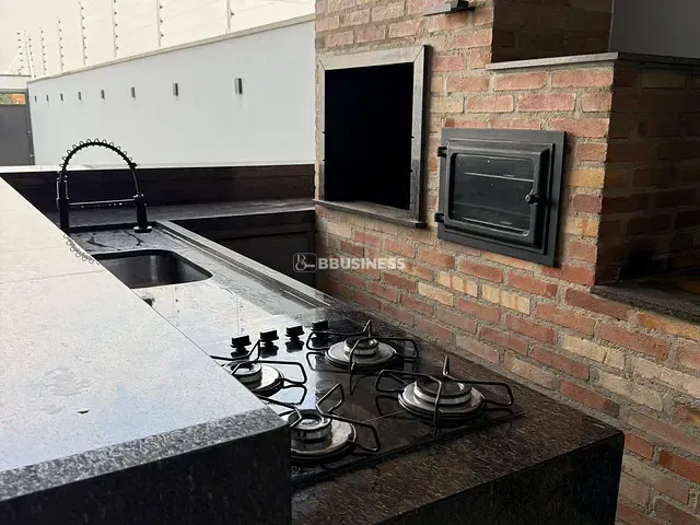 Chácara com 250m², à venda, no bairro Residencial Bela Aliança em Campinas