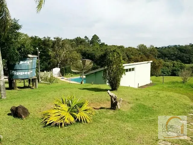 Chácara com 37752m² 5 quartos e 3 banheiros, à venda, no bairro Jardim Maracanã em Atibaia