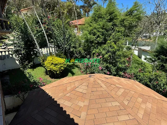 Chácara com 5000m² 4 quartos e 6 banheiros, à venda, no bairro Chácaras Condomínio Recanto Pássaros II em Jacareí