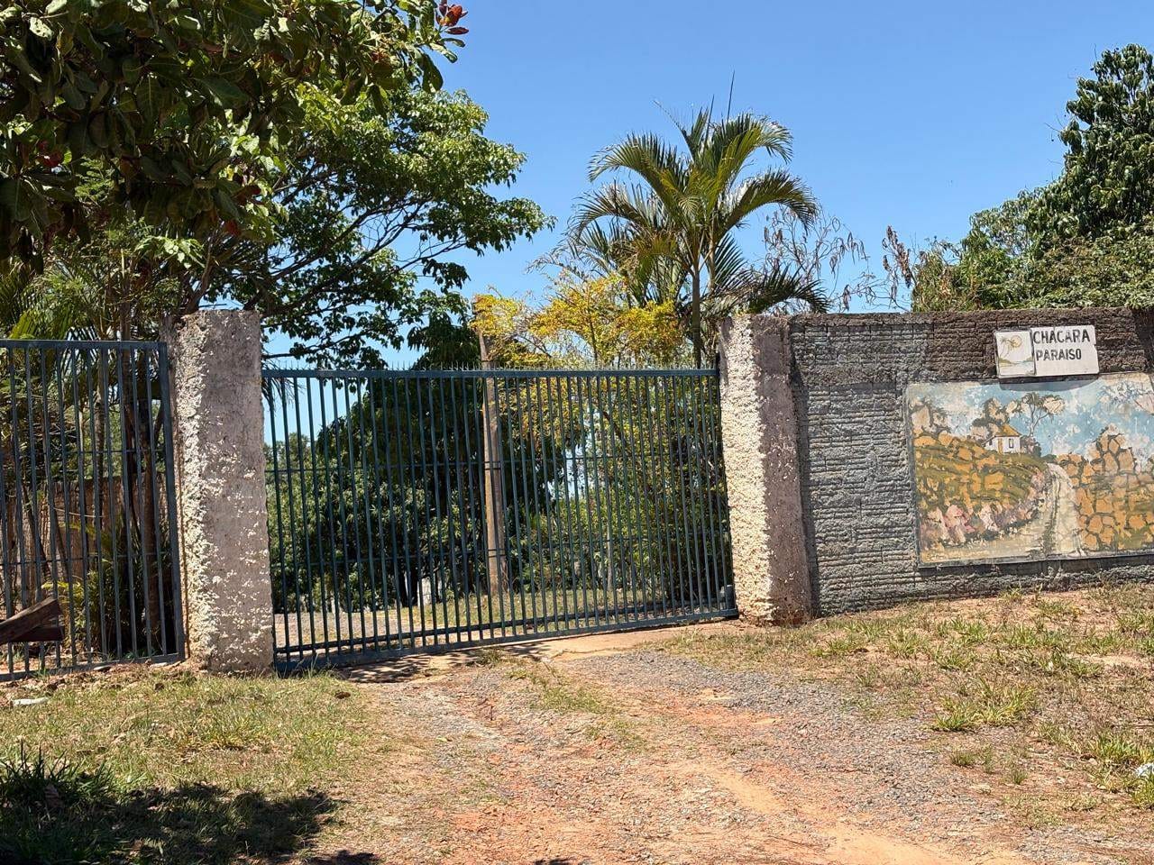 Chácara, 3 quartos, 1140 m² - Foto 4