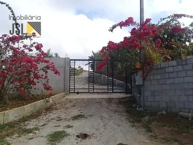 Chácara com 5500m² 4 quartos e 3 banheiros, à venda, no bairro Boa Vista em Caçapava