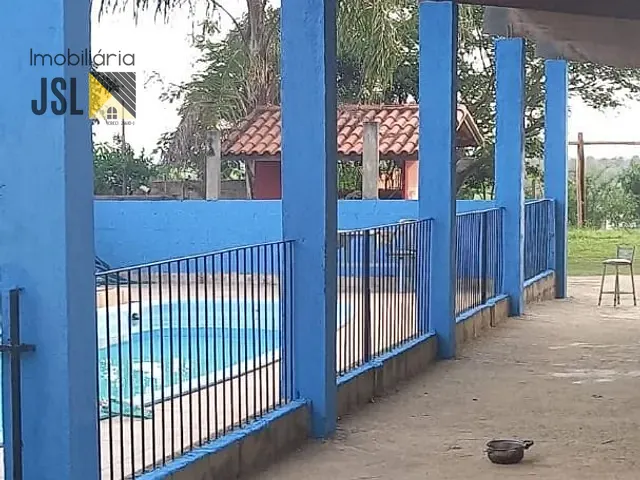 Chácara com 5500m² 4 quartos e 3 banheiros, à venda, no bairro Boa Vista em Caçapava