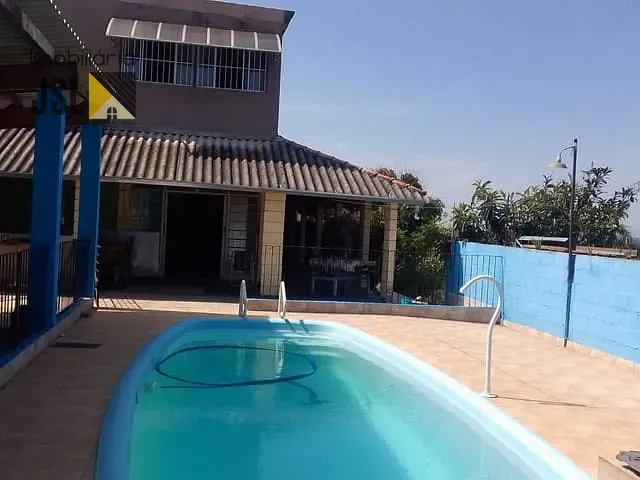 Chácara com 5500m² 4 quartos e 3 banheiros, à venda, no bairro Boa Vista em Caçapava