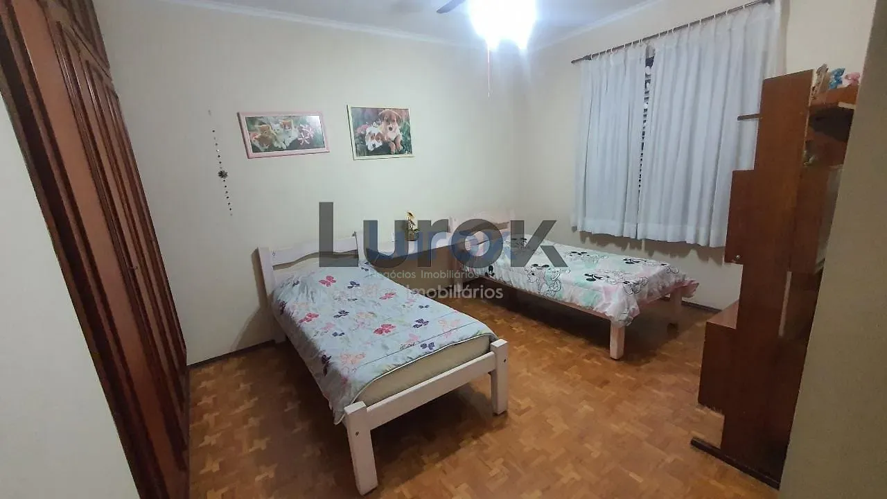 Chácara, 4 quartos, 733 m² - Foto 9