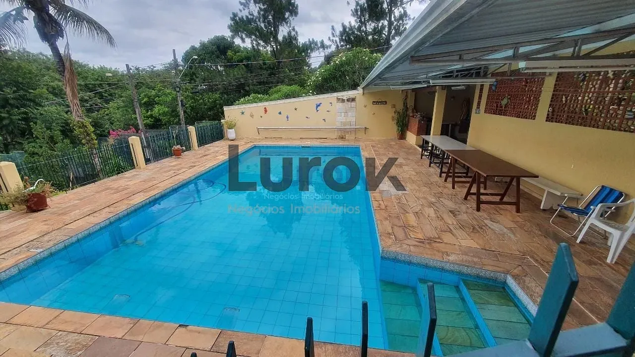 Chácara, 4 quartos, 733 m² - Foto 2