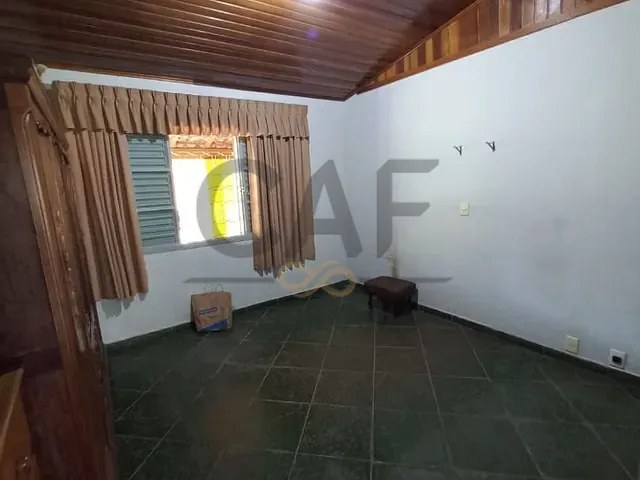 Sítio com 24200m² 3 quartos e 3 banheiros, à venda, no bairro Chácaras São Francisco em Mogi Mirim