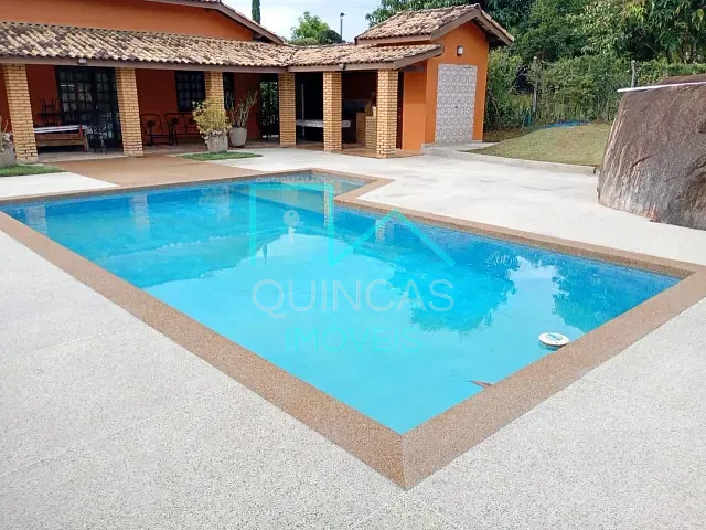 Chácara com 1449m² 3 quartos e 5 banheiros, à venda, no bairro Parque dos Cafezais II em Itupeva