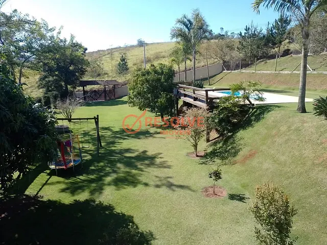 Chácara com 2000m² 3 quartos e 3 banheiros, à venda, no bairro CAPOEIRINHA em Guararema