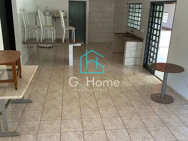 Chácara com 4330m² 3 quartos e 3 banheiros, à venda, no bairro Estância Santa Paula em Cambé