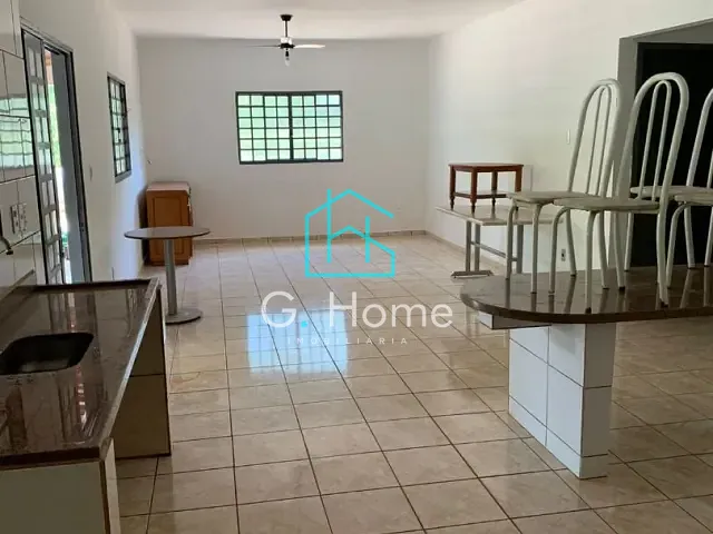 Chácara com 4330m² 3 quartos e 3 banheiros, à venda, no bairro Estância Santa Paula em Cambé
