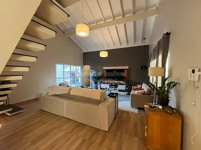 Chácara com 3117m² 5 quartos e 5 banheiros, à venda, no bairro Chácara Long Island em Jaguariúna