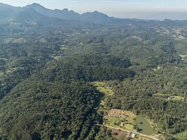 Casa à venda, no bairro Não informado em Campina Grande Do Sul