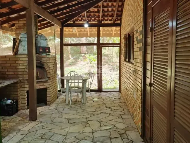 Chácara com 48000m² 2 quartos e 2 banheiros, à venda, no bairro Botujuru em Mogi das Cruzes
