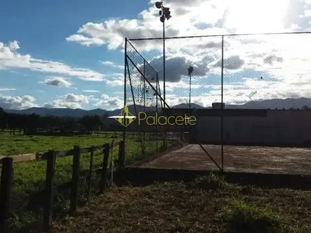 Chácara com 94373m², à venda, no bairro Aterrado em Tremembé