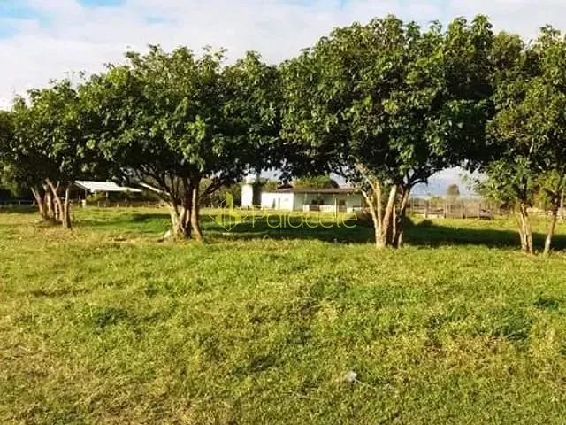 Chácara com 94373m², à venda, no bairro Aterrado em Tremembé