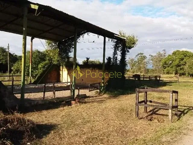 Chácara com 94373m², à venda, no bairro Aterrado em Tremembé