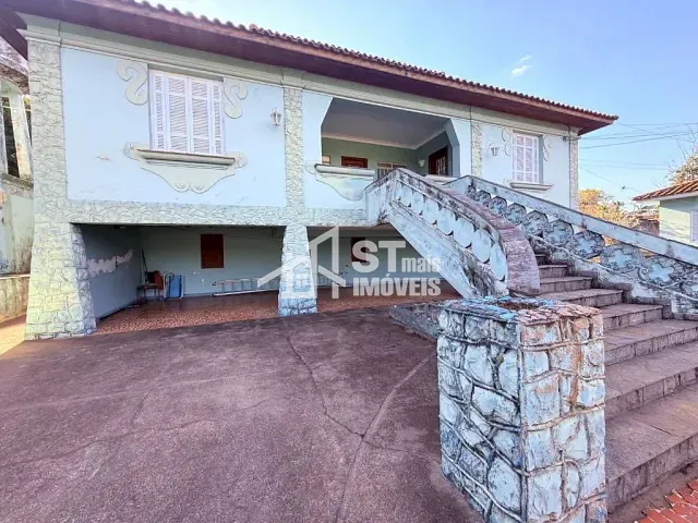 Chácara com 9168m² 7 quartos e 5 banheiros, à venda, no bairro Jardim Vista Alegre em Espírito Santo do Pinhal
