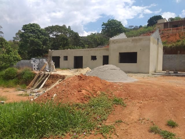 Chácara com 1500m², à venda, no bairro Centro em Itapeva