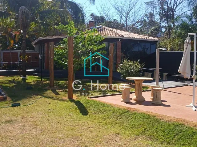 Chácara com 1872m² 2 quartos e 3 banheiros, à venda, no bairro Centro em Alvorada do Sul