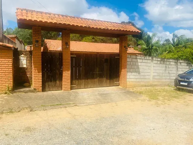 Chácara 3 quartos e 3 banheiros, à venda, no bairro Haras Santa Rosa em Ibiúna
