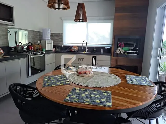 Chácara com 5175m² 3 quartos e 5 banheiros, à venda, no bairro Lagos de Shanadu em Indaiatuba