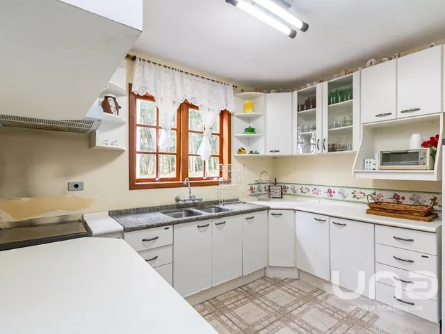 Chácara 2 quartos e 3 banheiros, à venda, no bairro Vila Fuck em Piraquara
