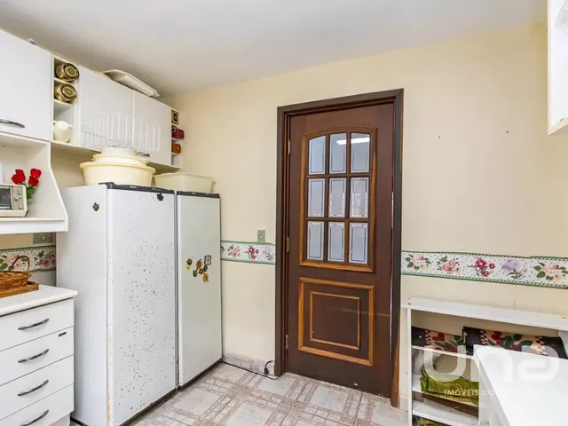 Sítio 2 quartos e 3 banheiros, à venda, no bairro Vila Fuck em Piraquara