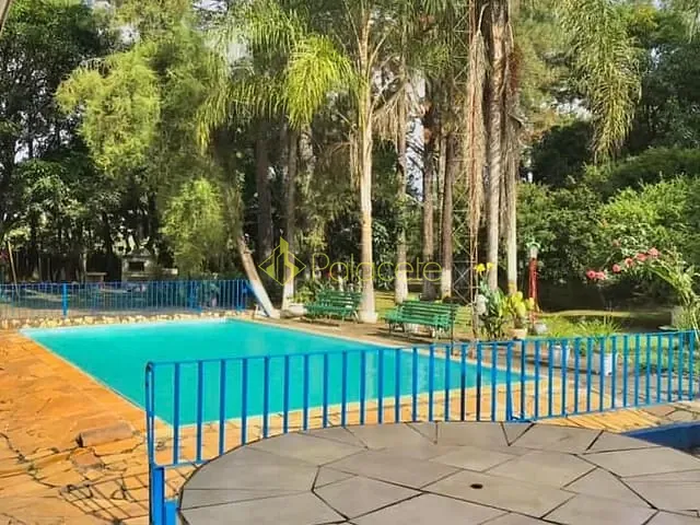 Chácara com 4500m² 2 quartos e 1 banheiro, à venda, no bairro São João da Boa Vista em Caçapava