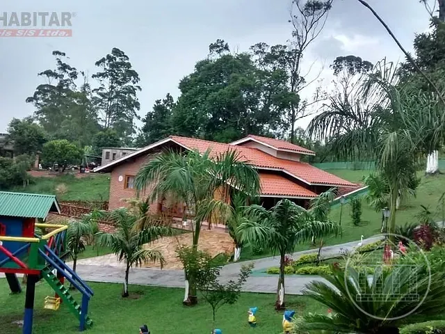 Chácara com 4000m² 2 quartos e 1 banheiro, à venda, no bairro Recanto das Castanheiras em Embu-Guaçu