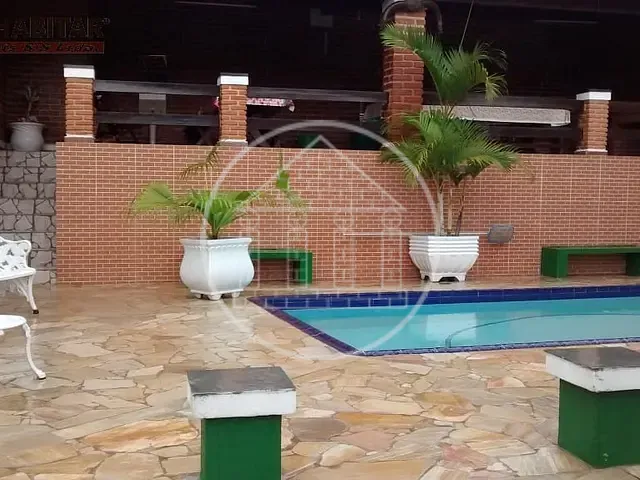 Chácara com 4000m² 2 quartos e 1 banheiro, à venda, no bairro Recanto das Castanheiras em Embu-Guaçu