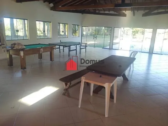 Chácara com 10000m², à venda ou para alugar, no bairro Goiabal em Pindamonhangaba