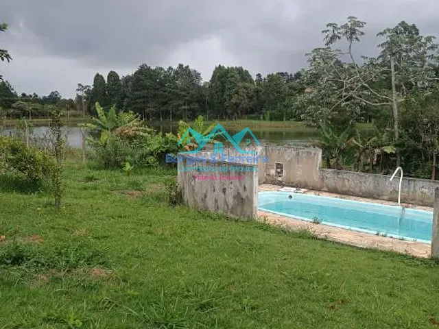 Chácara com 1500m² 3 quartos e 2 banheiros, à venda, no bairro Carafá em Votorantim